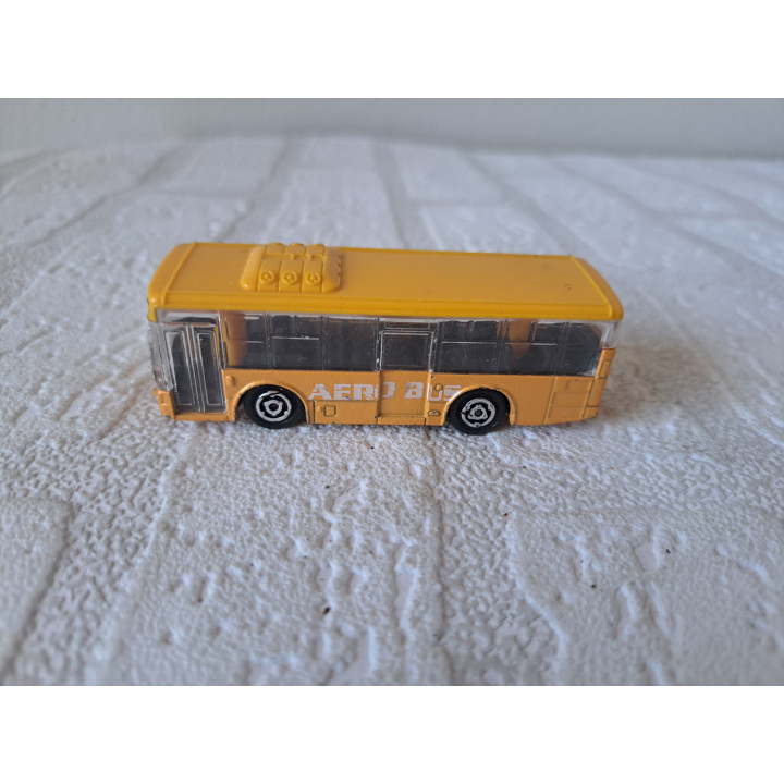 Mitsubishi Fuso Aero Star Aero bus 1:130 Majorette 262A