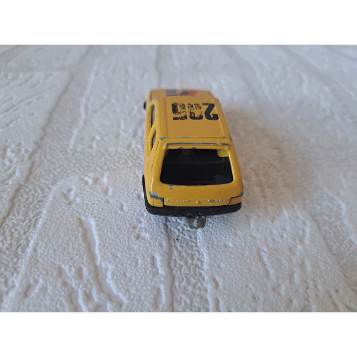 Peugeot 205 GTI 1:53 Majorette 281 donkergeel - modelauto