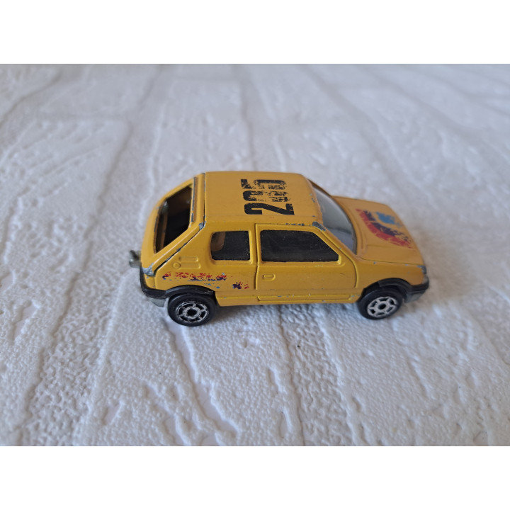 Peugeot 205 GTI 1:53 Majorette 281 donkergeel - modelauto