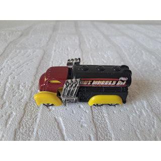 Tankwagen Fast Gassin Matchbox N4017 7.5x3.5x3cm