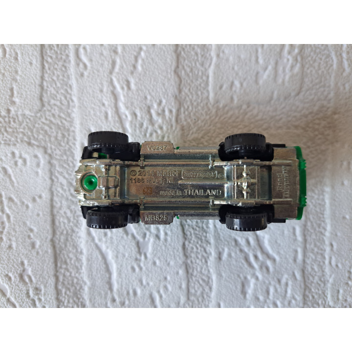 Camper MBX road tripper Matchbox MB825 7.5x3x3cm - modelauto