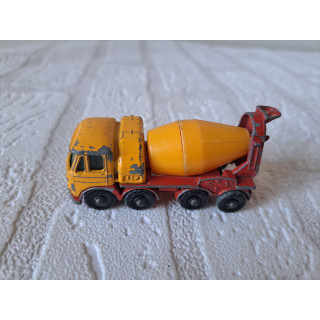 Foden betonwagen 1:89 1973 Lesney mb21 (2)