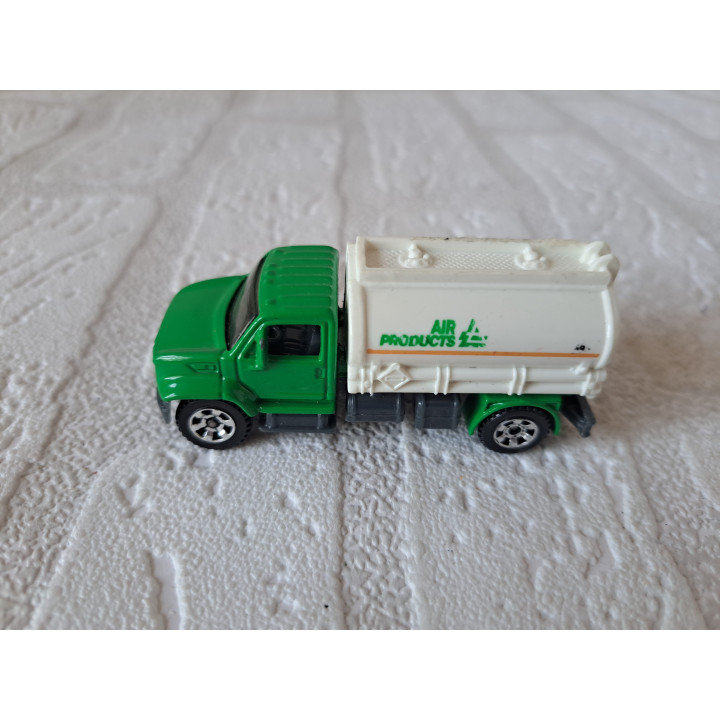 Tankwagen Air products Matchbox MB695 7.5x3.5x3.5cm