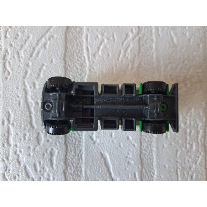 Tankwagen Air products Matchbox MB695 7.5x3.5x3.5cm - modelauto