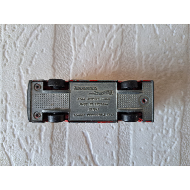 Bus Airport coach 1:98 Matchbox MB65 - modelauto