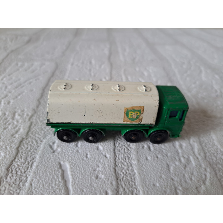 Leyland tanker BP 1:92 matchbox MB32 - modelauto