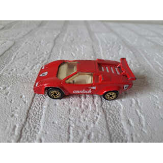 Lamborghini Countach LP500S 1:56 Matchbox MB154 (2)
