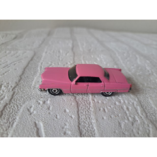Cadillac Sedan DeVille 1969 1:75 Matchbox MB739 roze
