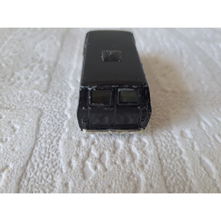 Bedford CF Delightful 1:64 Yat ming zwart - modelauto