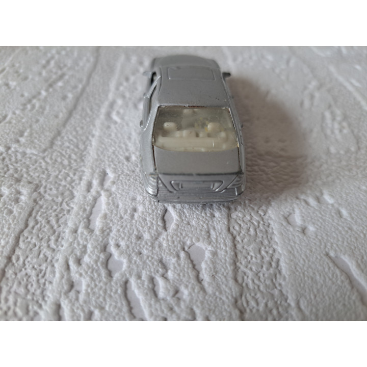 Mercedes S class 1:64 Welly 2035 zilverkleurig - modelauto