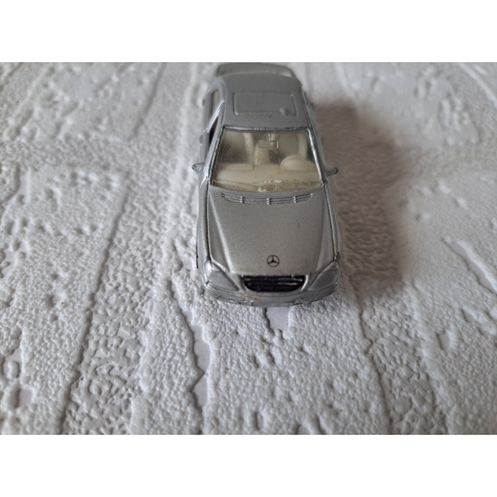 Mercedes S class 1:64 Welly 2035 zilverkleurig - modelauto