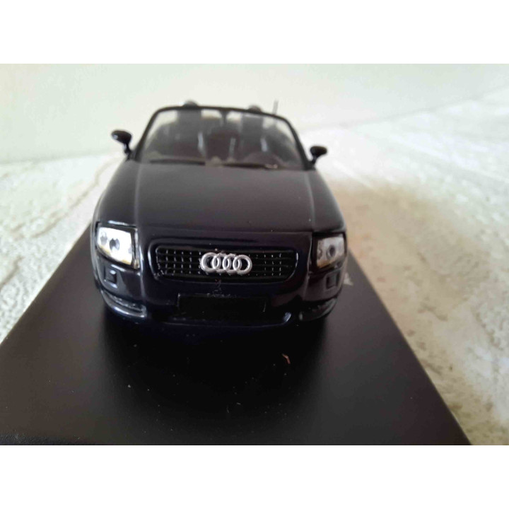 Audi TT roadster 1:43 Wemi donkerblauw