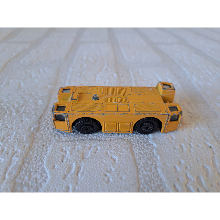 Hough pushback truck 1:60 Edocar - modelauto