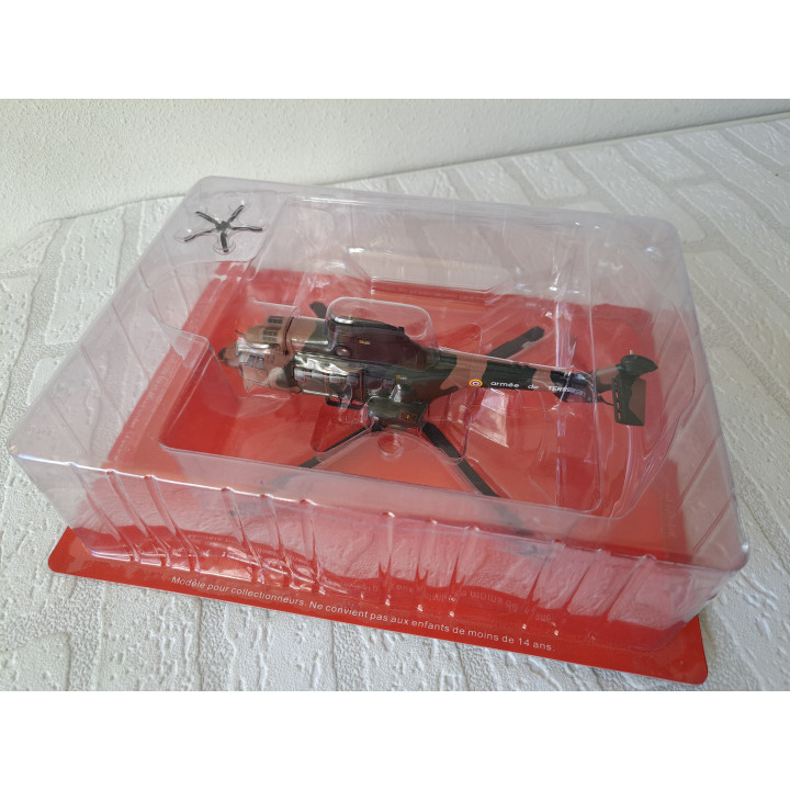Helicopter 60 AS Super Puma 1:72 Altaya Ixo ONBESCHADIGD - Verzamelobjecten