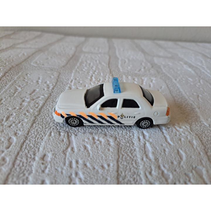 Ford Crown Victoria Nederlandse Politie 7.5x3x3cm DKG2