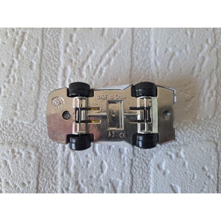 Lancia Stratos HF 6.5x3.5x1.5cm - modelauto