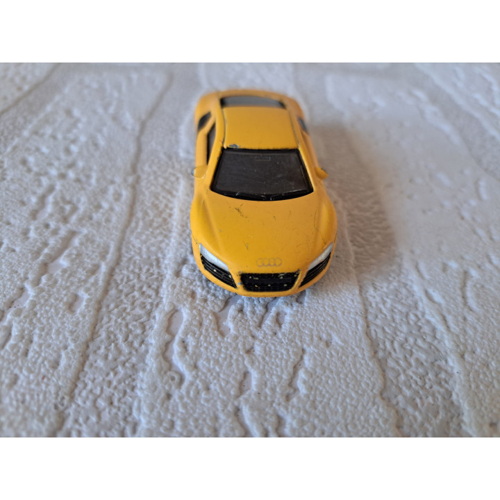 Audi R8 Dickie 7x3x2cm geel - modelauto
