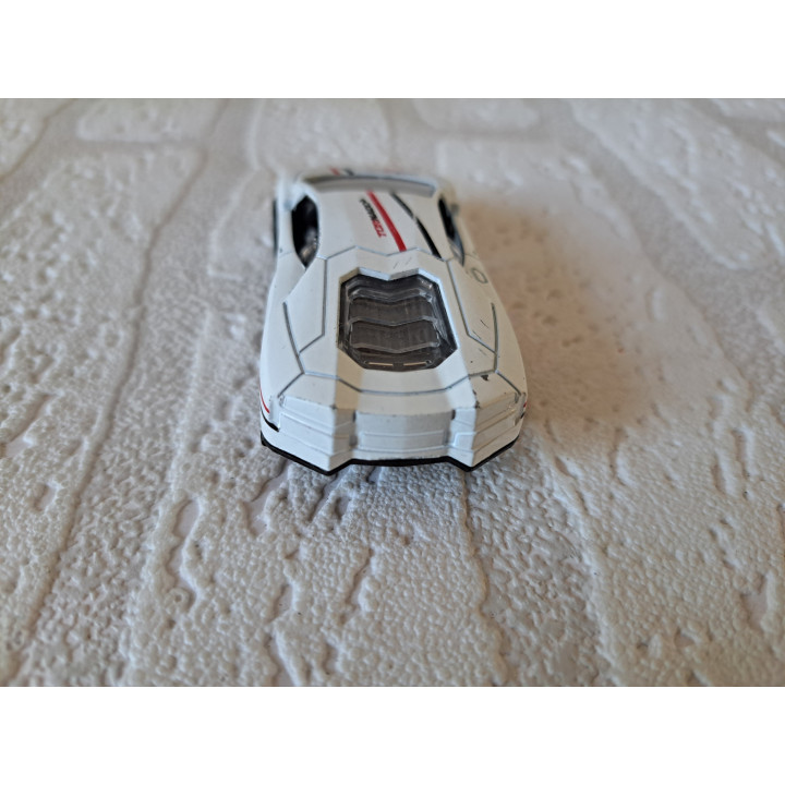 Lamborgihini Reventon Tornado 8.5x3.5x2cm - modelauto