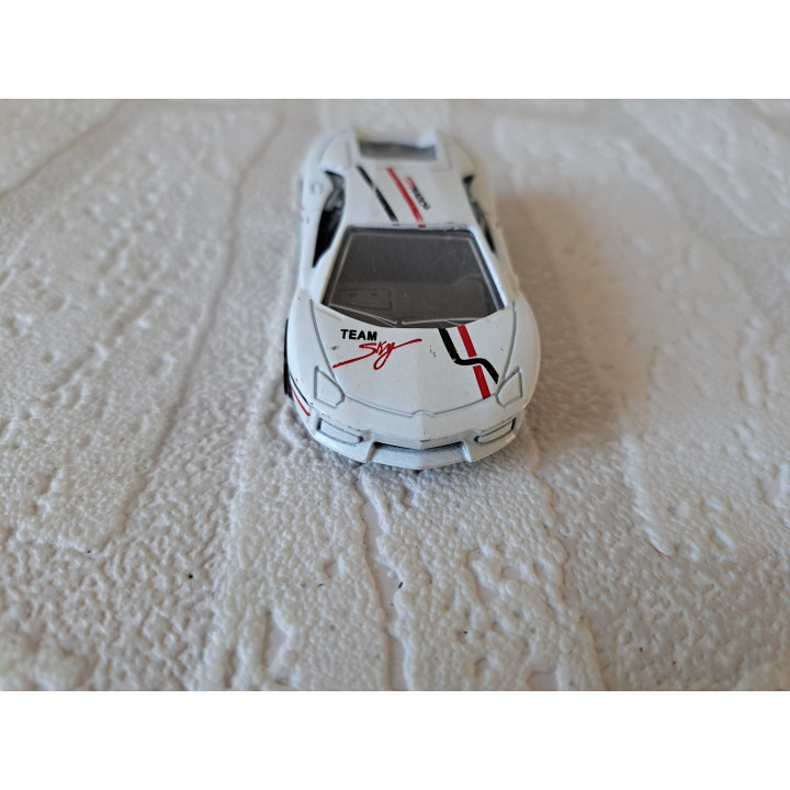 Lamborgihini Reventon Tornado 8.5x3.5x2cm - modelauto