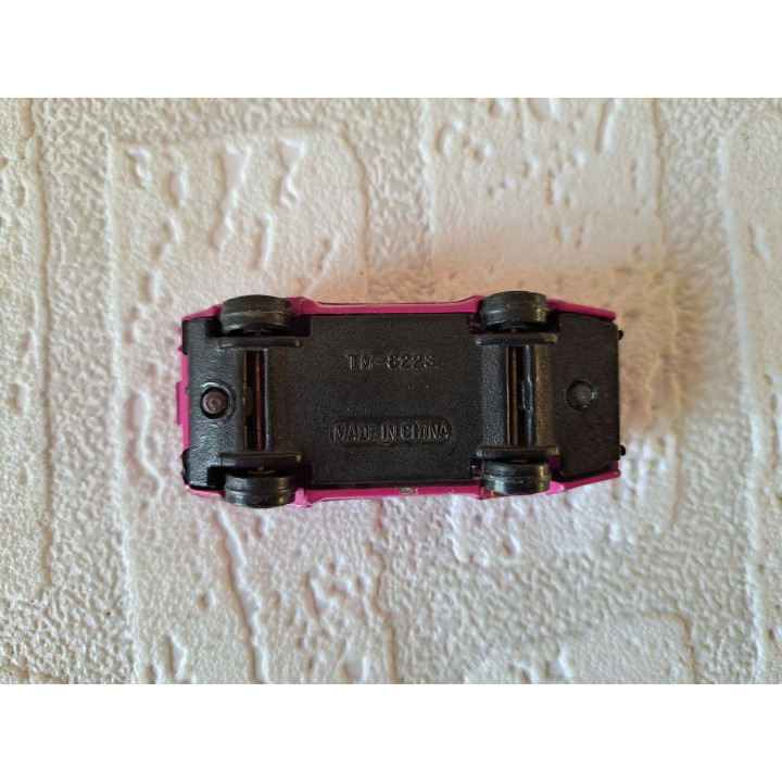 Lamborghini Countach LP500S 6.5x3x2cm - modelauto