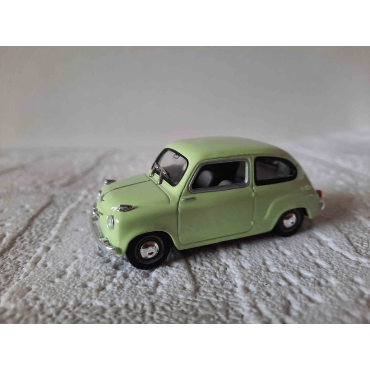Fiat 600 Seat 1958 1:43 Solido groengeel