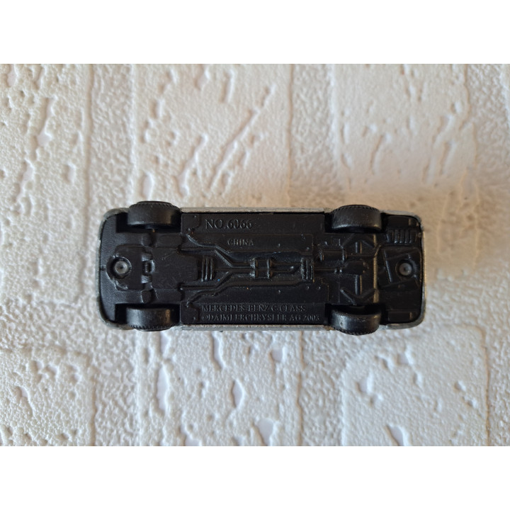 Mercedes C320 Motormax 6066 7.5x3x2.5cm - modelauto