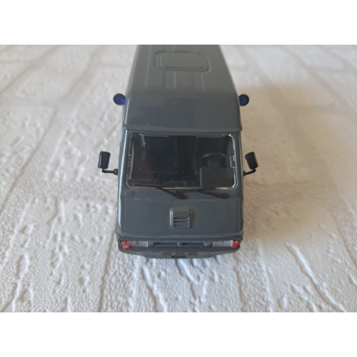 Renault B120 Police Van Model Car 1:43 French Classic