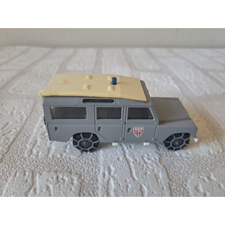Land Rover 109 met sneeuwkettingen CRS politie 1:43 Solido - modelauto