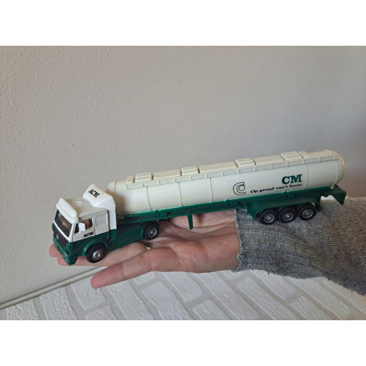 Mercedes SK 1850 tankwagen CM Kentoys 23.5x3.5x6cm