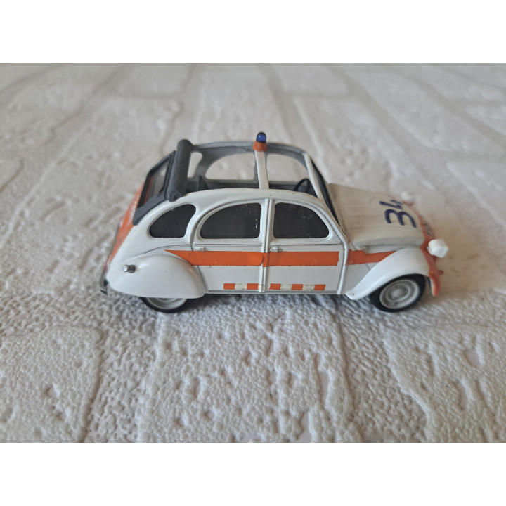 Citroen 2CV6 Nederlandse Politie 1 April grap 1:43 Vitesse group - modelauto