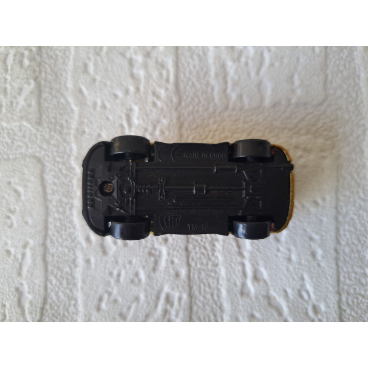 Teamsterz HTI TM-1B 6.5x3x2cm lichtgoud - modelauto