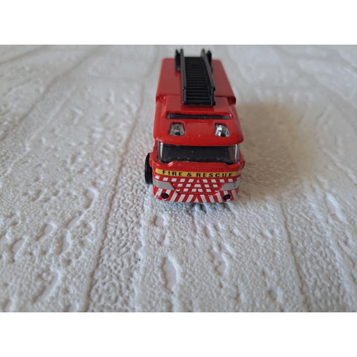 Teamsterz HTI Brandweer ladderwagen TM-6B 6.5x3x3cm (2) - modelauto