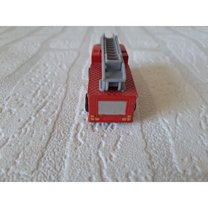Teamsterz HTI Brandweer ladderwagen TM-6B 6.5x3x3cm (2) - modelauto