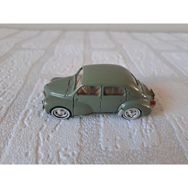 Renault 4CV 1954 1:43 Solido grijs