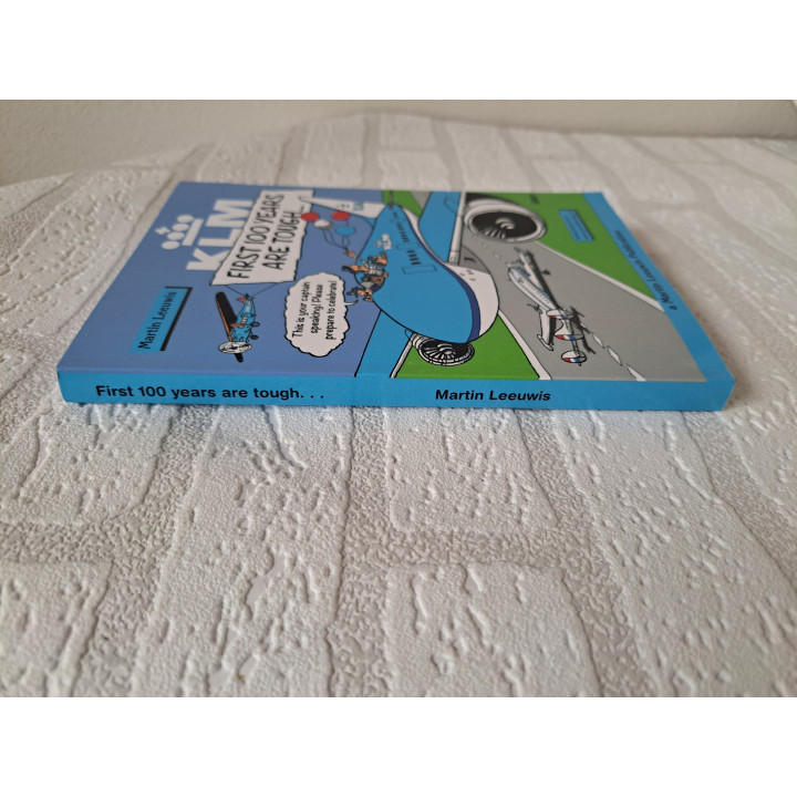 KLM boek First 100 years are tough 200 pagina's ONGELEZEN - Verzamelobjecten