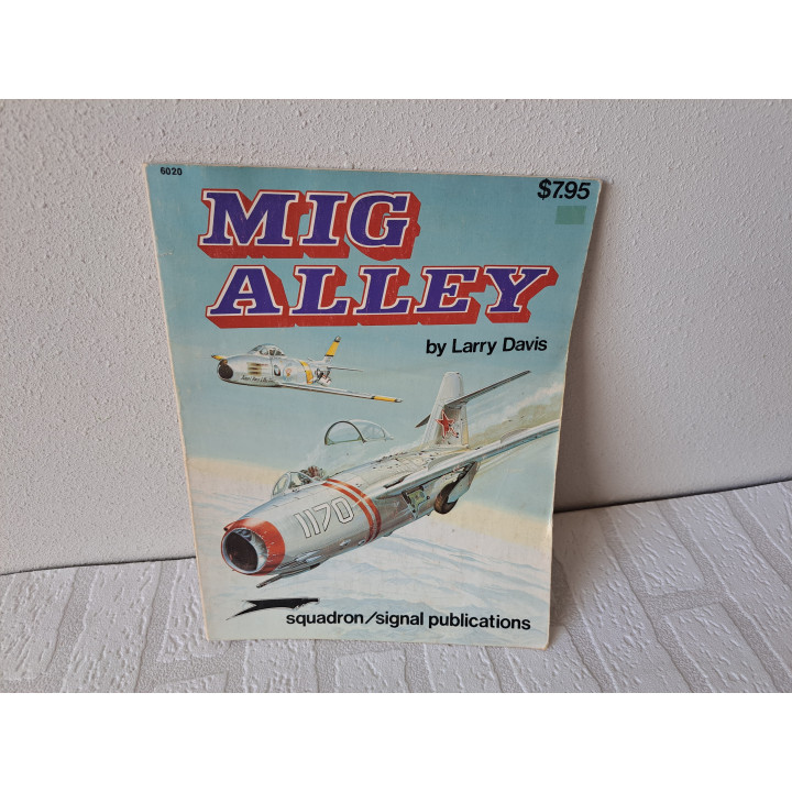 Straaljager Mig Alley van Larry Davis 1978 ISBN 0897470818