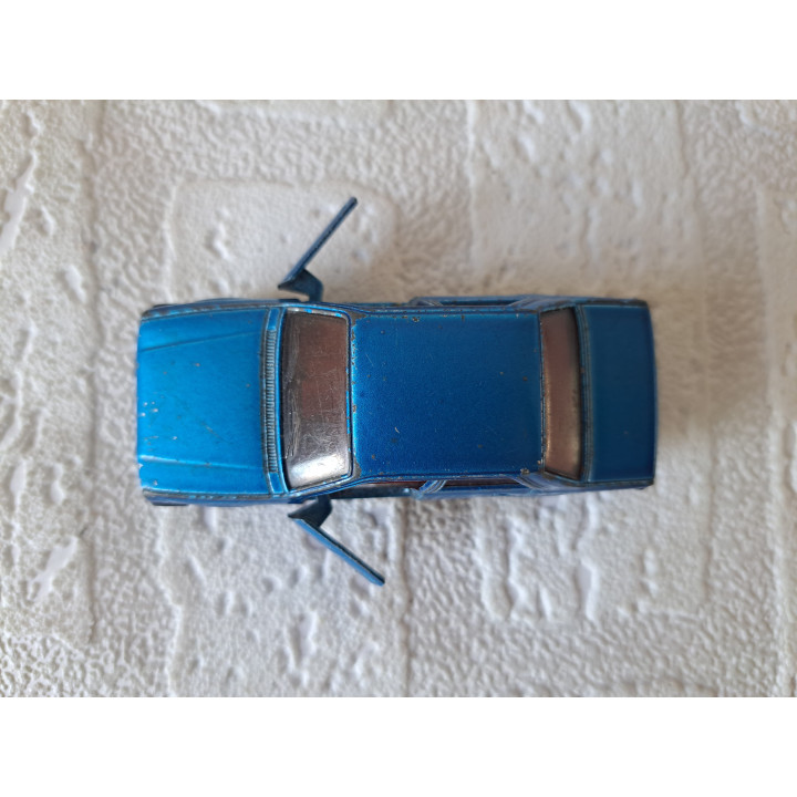 Peugeot 505 STi sedan 1:55 Siku 1043 blauw - modelauto