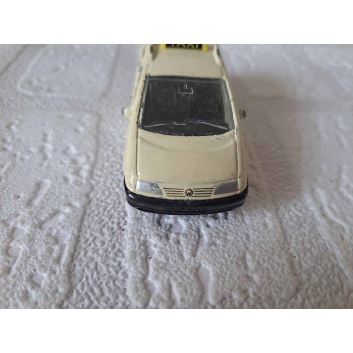 Volkswagen Sharan Taxi Modelauto 1:55 Ruimtewagen