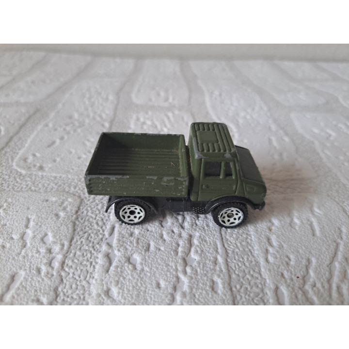 Mercedes Benz Unimog KFOR Model Car 1:55 Terrain Truck