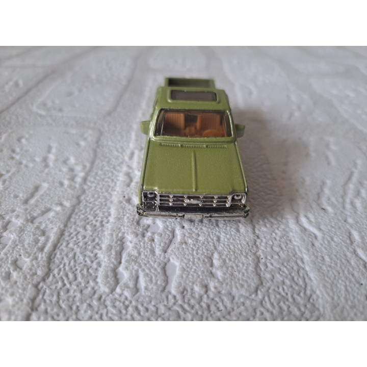 Chevrolet Stepside Pickup Model Car 1975 1:62 Matchbox