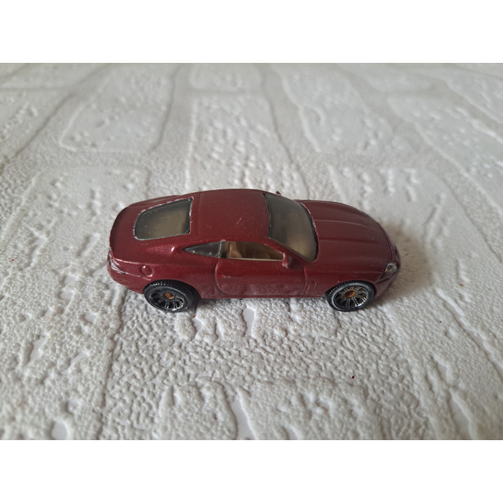 Jaguar XK Coupe Model Car 2006 1:64 Matchbox (2)