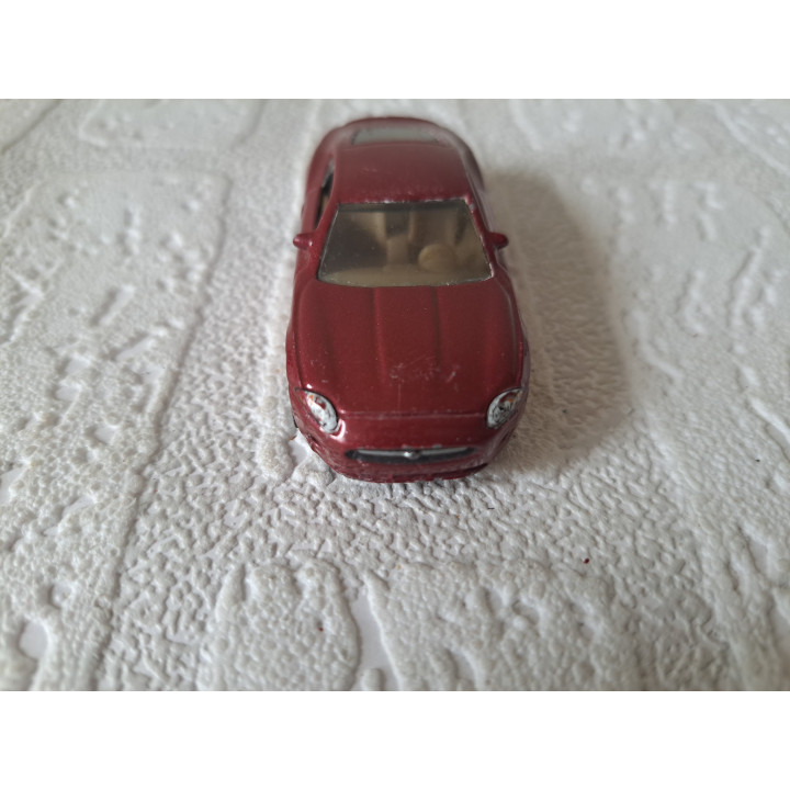 Jaguar XK Coupe Model Car 2006 1:64 Matchbox (2)
