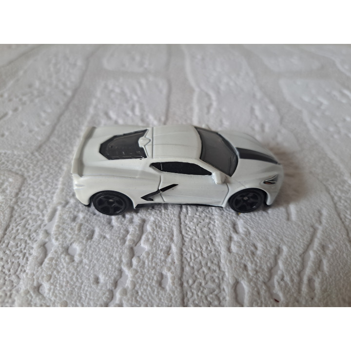 Chevrolet Corvette Stingray Coupe 2020 1:64 Matchbox MB1221 - modelauto