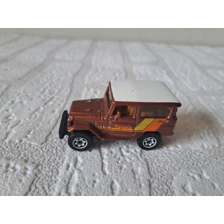 Toyota Land Cruiser FJ40 1:58 Matchbox MB764
