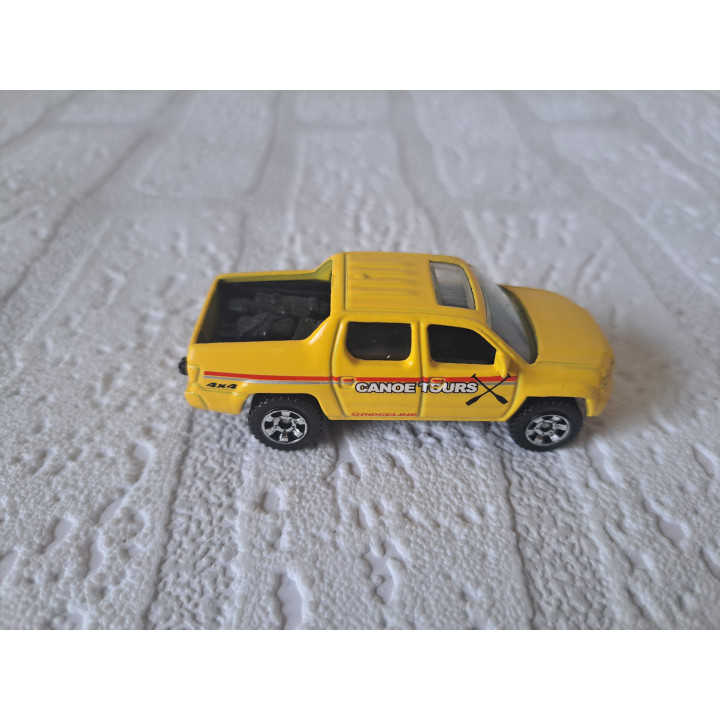Honda Ridgeline Pick-up Canoe Tours Model Car Matchbox