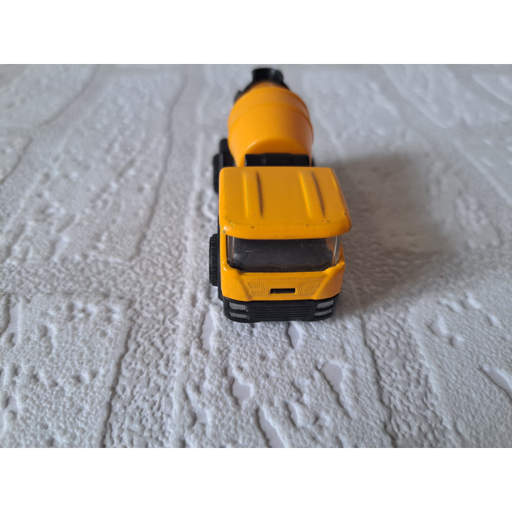 Cementwagen Teamsterz HTI TM-13A 6.5x3x3.5cm - modelauto Cementwagen Teamsterz HTI TM-13A 6.5x3x3.5cm - modelauto