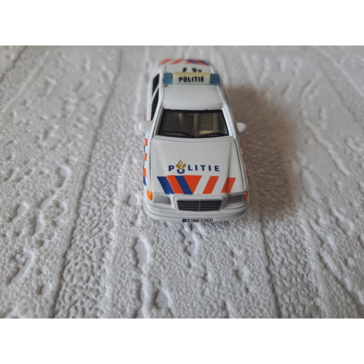 Mercedes C class Nederlandse Ambulance 1:63 Hongwell - modelauto