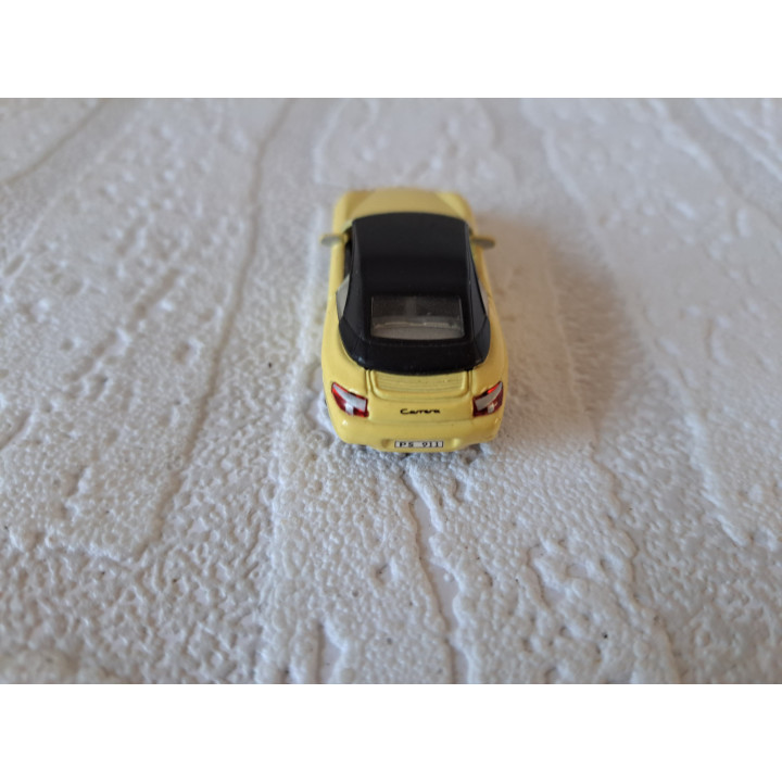Porsche 911 Carrera Hardtop 1:74 Cararama lichtgeel - modelauto