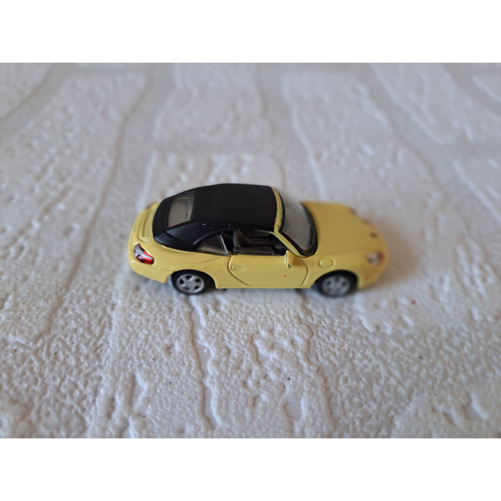 Porsche 911 Carrera Hardtop 1:74 Cararama lichtgeel - modelauto