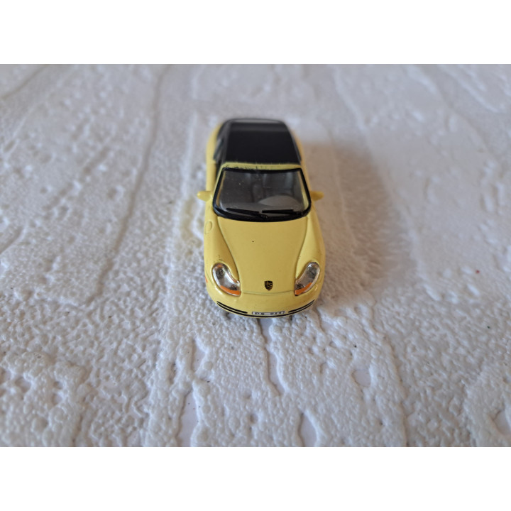 Porsche 911 Carrera Hardtop 1:74 Cararama lichtgeel - modelauto